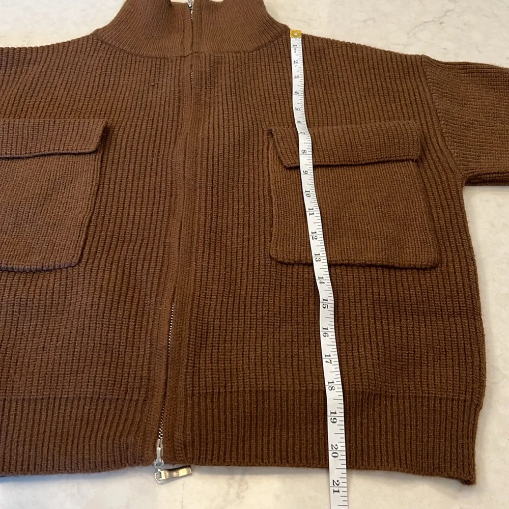 Princess Polly NWT Too Busy Zip Up Sweater‎ Chocolate - Size S/M